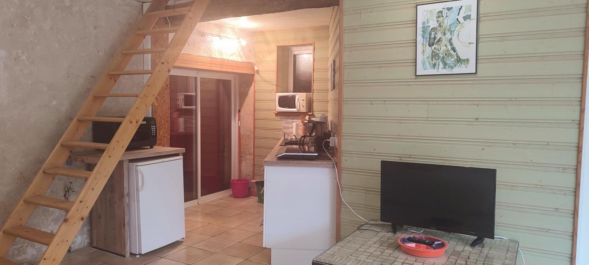 Gite Cosy, Sur Jardin, Terrasse Privee, Parking Au Calme En Rdc Gemozac Экстерьер фото