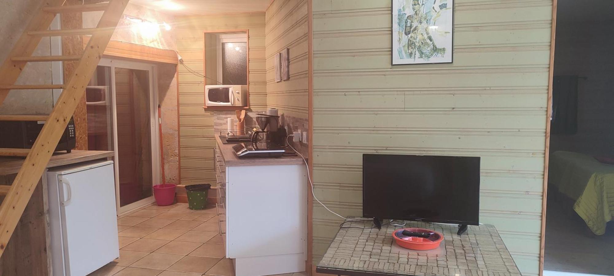 Gite Cosy, Sur Jardin, Terrasse Privee, Parking Au Calme En Rdc Gemozac Экстерьер фото