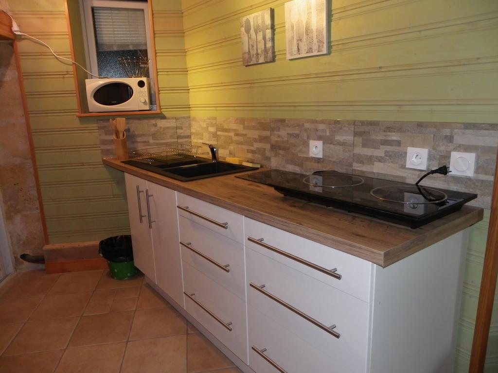 Gite Cosy, Sur Jardin, Terrasse Privee, Parking Au Calme En Rdc Gemozac Экстерьер фото
